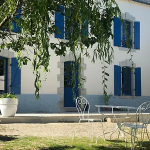 Le Clos De Lisa Bed and breakfast